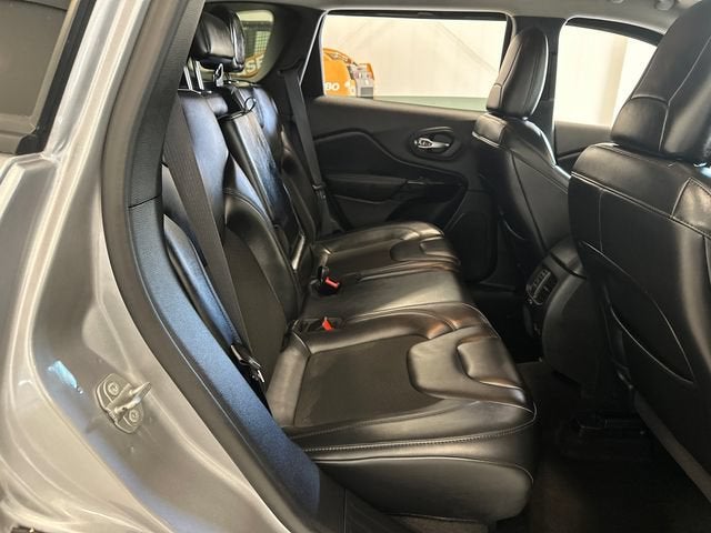 2021 Jeep Cherokee Altitude FWD