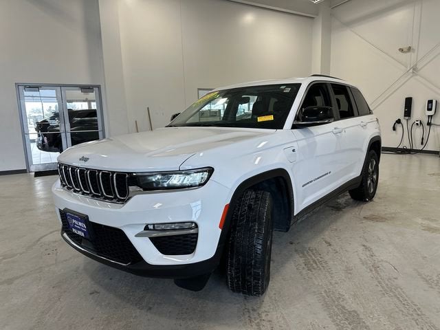 2022 Jeep Grand Cherokee 4xe Base