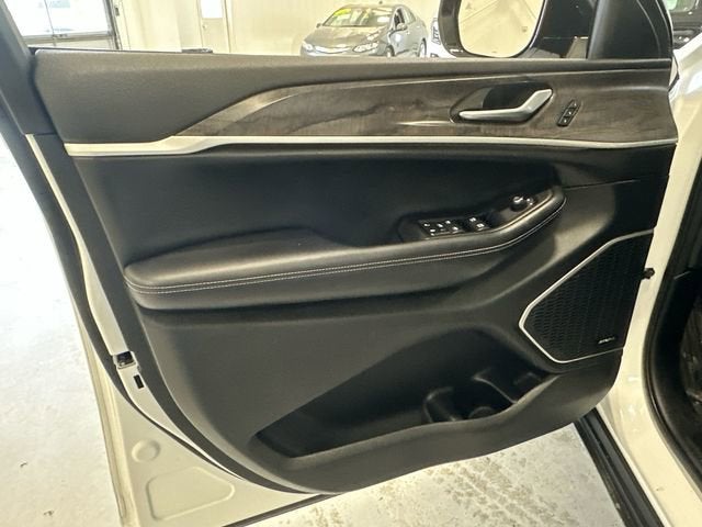 2022 Jeep Grand Cherokee 4xe Base