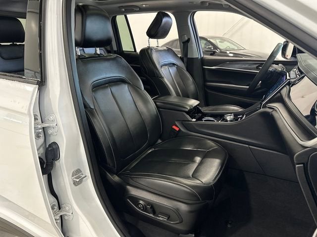 2022 Jeep Grand Cherokee 4xe Base