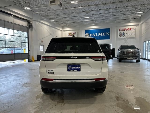 2022 Jeep Grand Cherokee 4xe Base