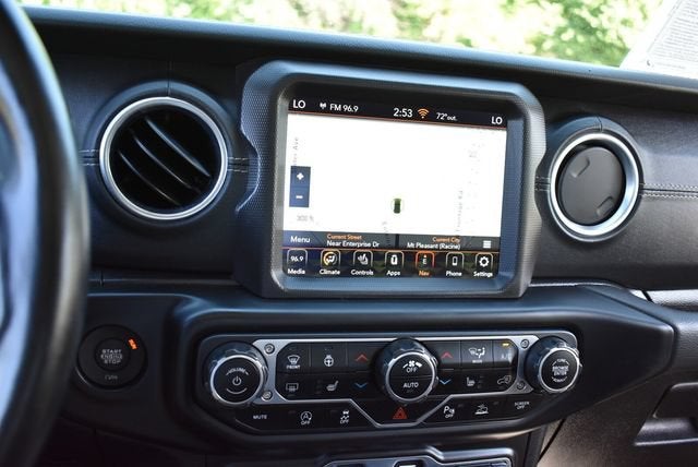 2021 Jeep Gladiator Overland 4x4