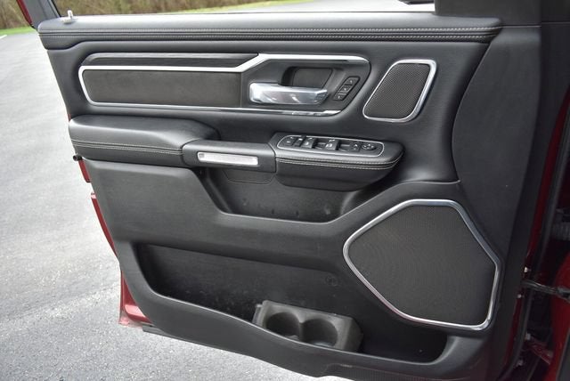 2023 RAM 1500 Laramie Crew Cab 4x4 5'7" Box