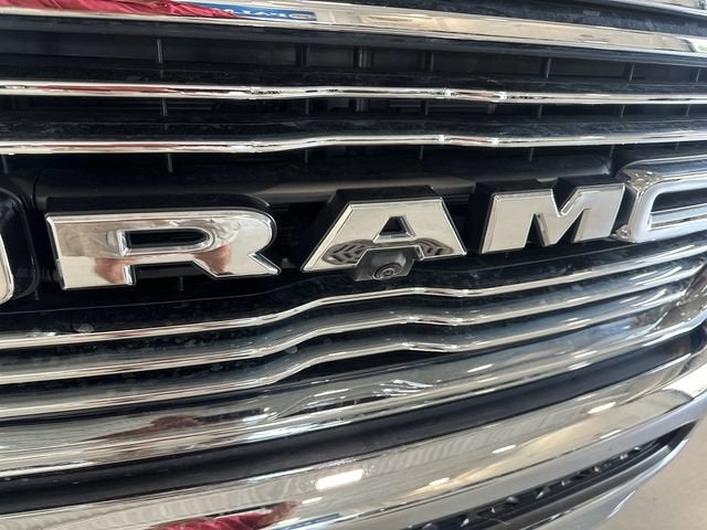 2023 RAM 1500 Laramie Crew Cab 4x4 5'7" Box