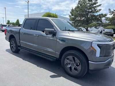 2025 Ford F-150 Lightning LARIAT