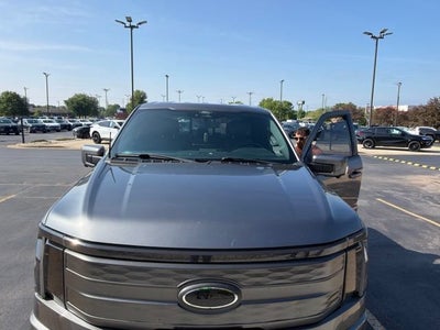 2022 Ford F-150 Lightning LARIAT