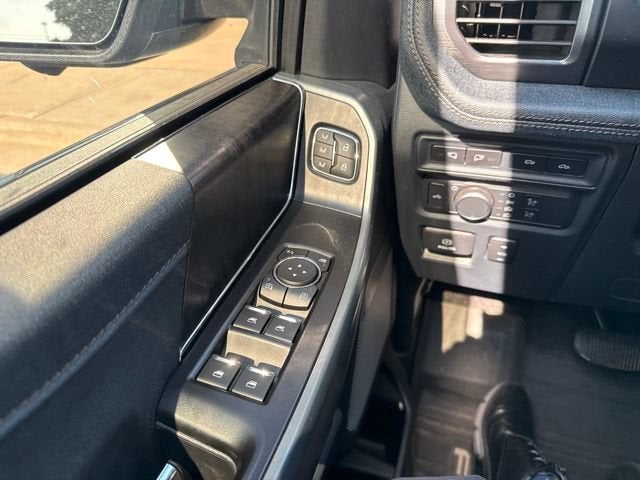 2022 Ford F-150 Lightning LARIAT