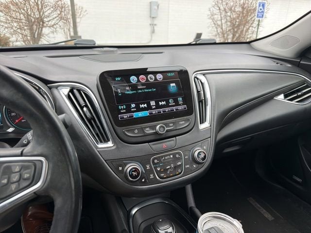 2017 Chevrolet Malibu Premier