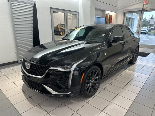 2022 Cadillac CT4 Sport