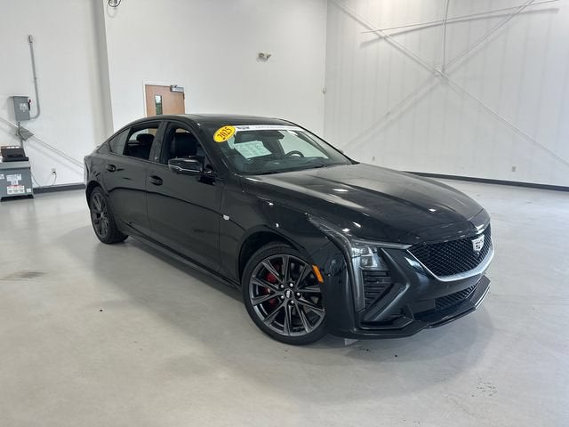 2025 Cadillac CT5 Sport