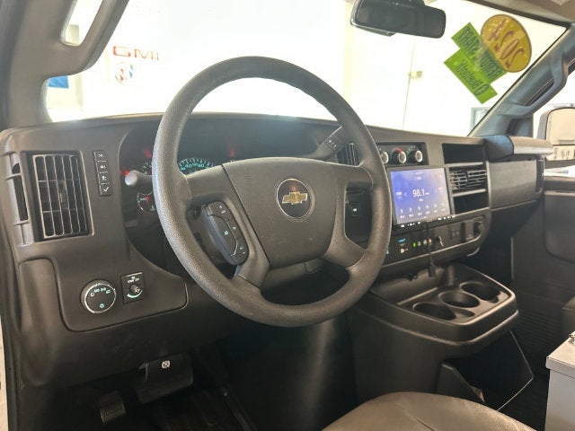 2024 Chevrolet Express Cargo 2500 WT