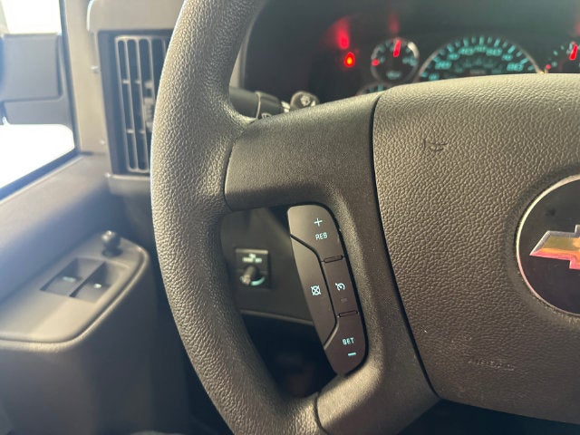 2024 Chevrolet Express Cargo 2500 WT