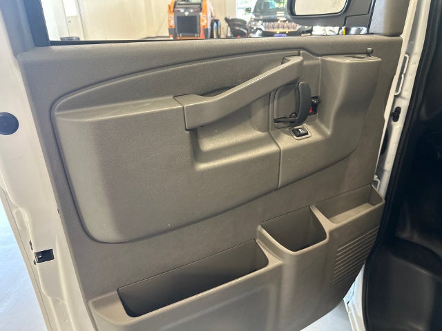 2024 Chevrolet Express Cargo 2500 WT