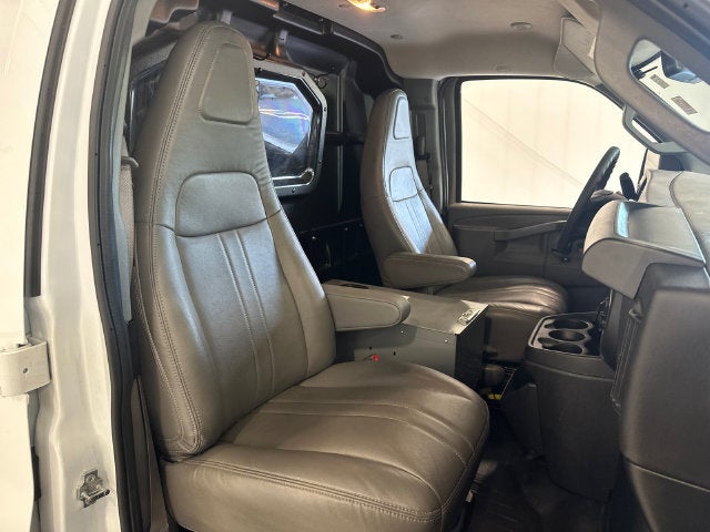 2024 Chevrolet Express Cargo 2500 WT