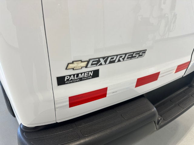 2024 Chevrolet Express Cargo 2500 WT