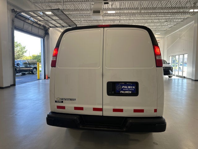 2024 Chevrolet Express Cargo 2500 WT