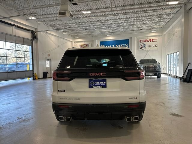 2025 GMC Acadia AT4