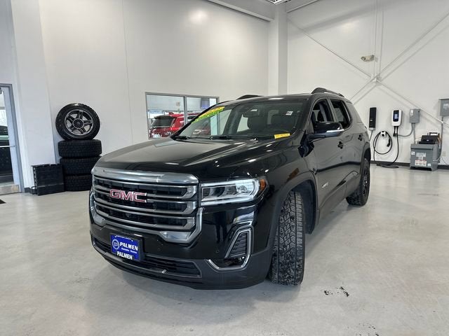 2022 GMC Acadia AT4
