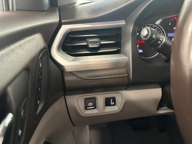 2020 GMC Acadia SLT