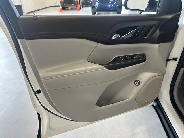 2020 GMC Acadia SLT