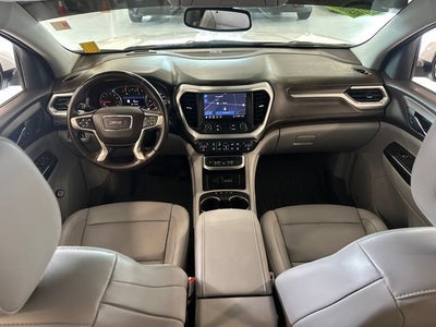 2020 GMC Acadia SLT