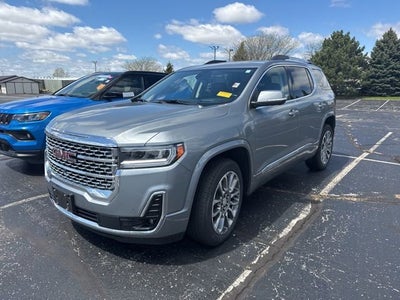 2023 GMC Acadia Denali