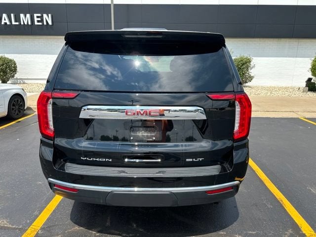 2023 GMC Yukon SLT