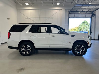 2025 GMC Yukon AT4