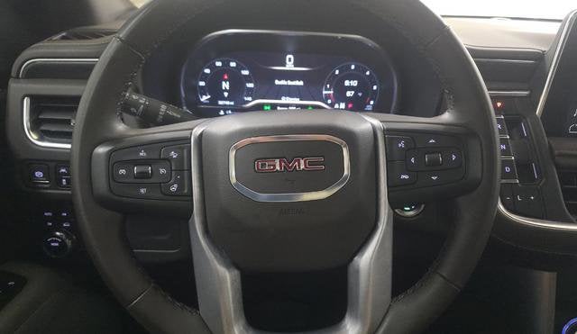 2024 GMC Yukon XL SLT