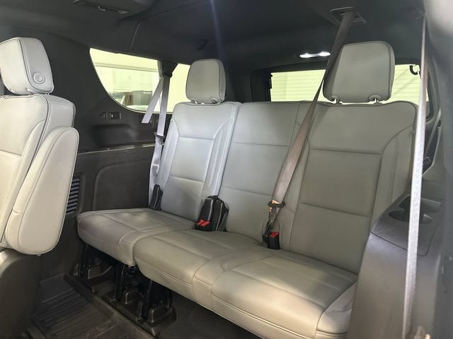 2024 GMC Yukon XL SLT