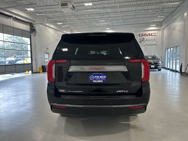 2021 GMC Yukon XL AT4