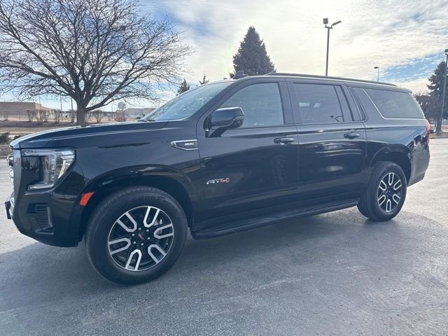 2021 GMC Yukon XL AT4