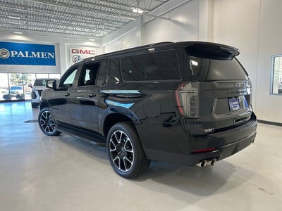 2025 Chevrolet Suburban RST