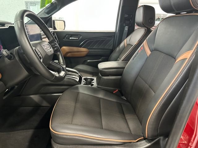 2024 GMC Canyon AT4