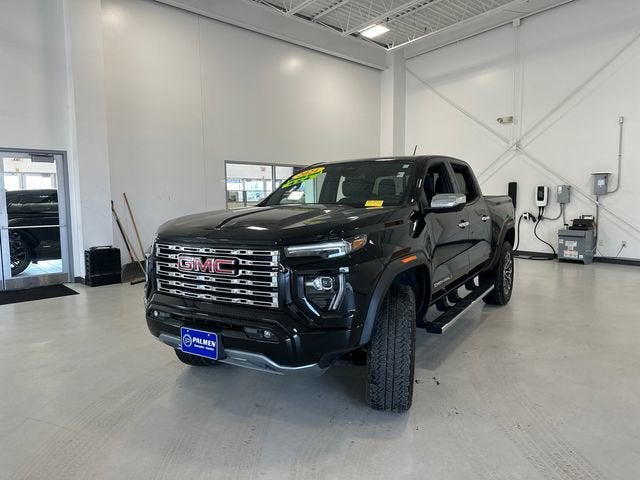 2024 GMC Canyon Denali