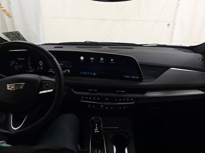 2024 Cadillac XT4 Sport