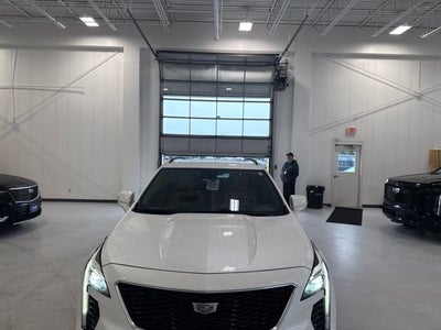 2022 Cadillac XT4 Sport
