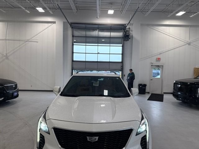 2022 Cadillac XT4 Sport