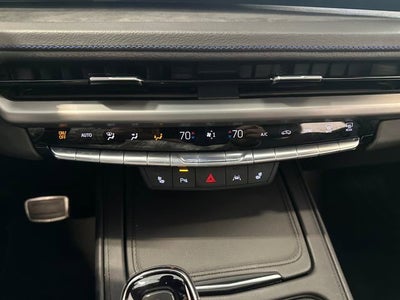 2025 Cadillac XT4 Sport