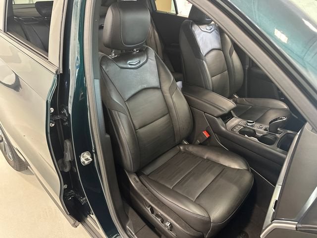 2024 Cadillac XT4 Sport