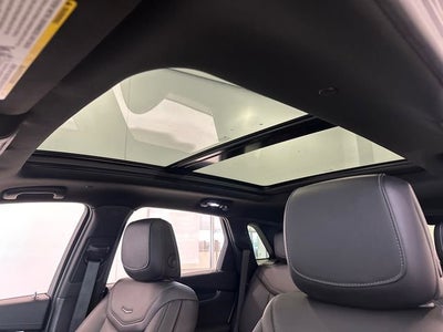 2022 Cadillac XT5 Premium Luxury