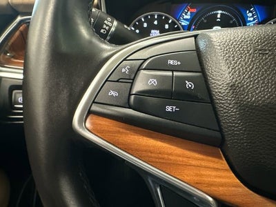 2017 Cadillac XT5 Platinum AWD