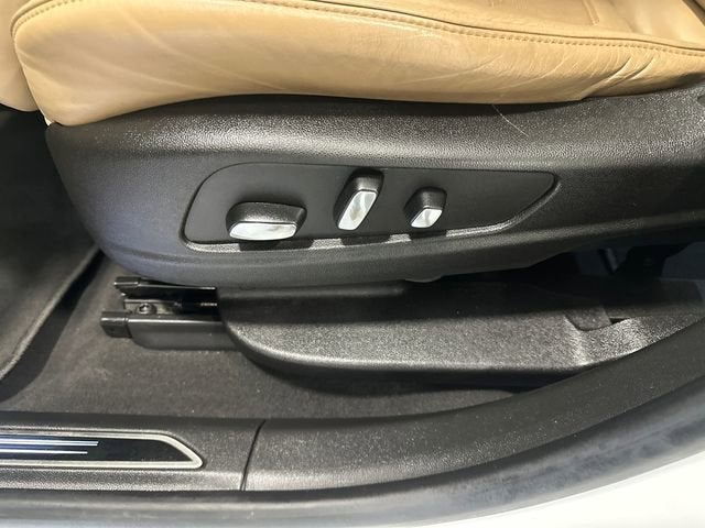 2017 Cadillac XT5 Platinum AWD