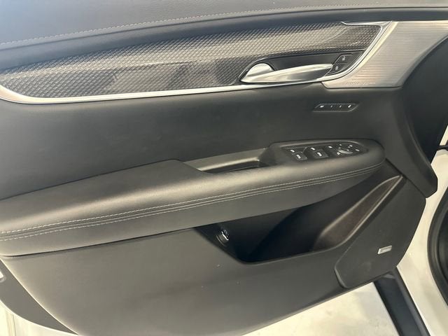 2024 Cadillac XT5 Sport