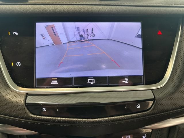 2025 Cadillac XT5 Sport