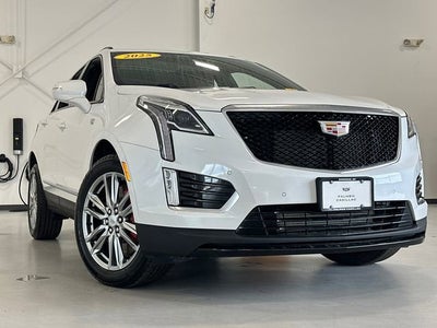 2025 Cadillac XT5 Sport