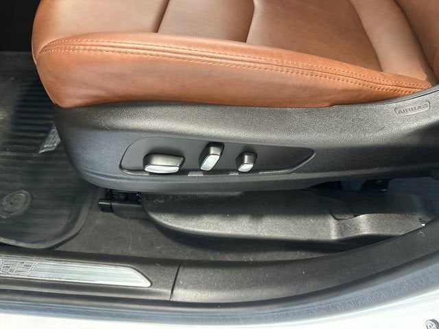 2025 Cadillac XT5 Sport