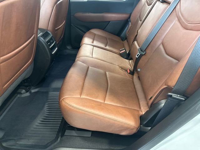 2025 Cadillac XT5 Sport