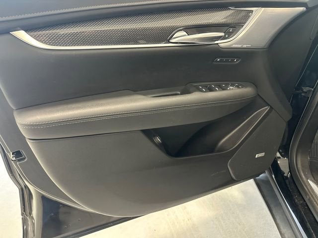 2024 Cadillac XT5 Sport