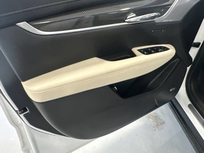 2024 Cadillac XT6 Sport